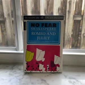 Romeo & Juliet Book